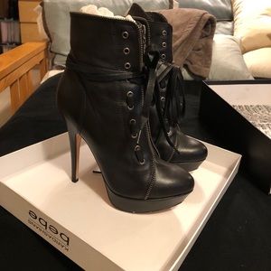 Bebe Kardashian’s collection ankle booties